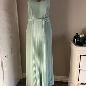 Victoria's Secret Mint Green Pleated Maxi Dress. Pit 18 length 55